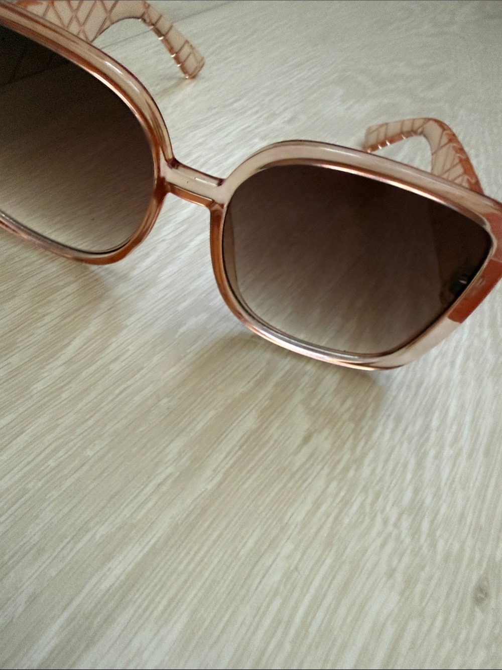 Kurt Geiger Rose Gold Square Gradient Sunglasses - Picture 10 of 11